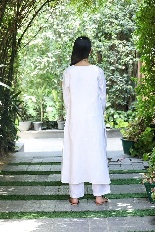 White 3/4 Sleeve Cape