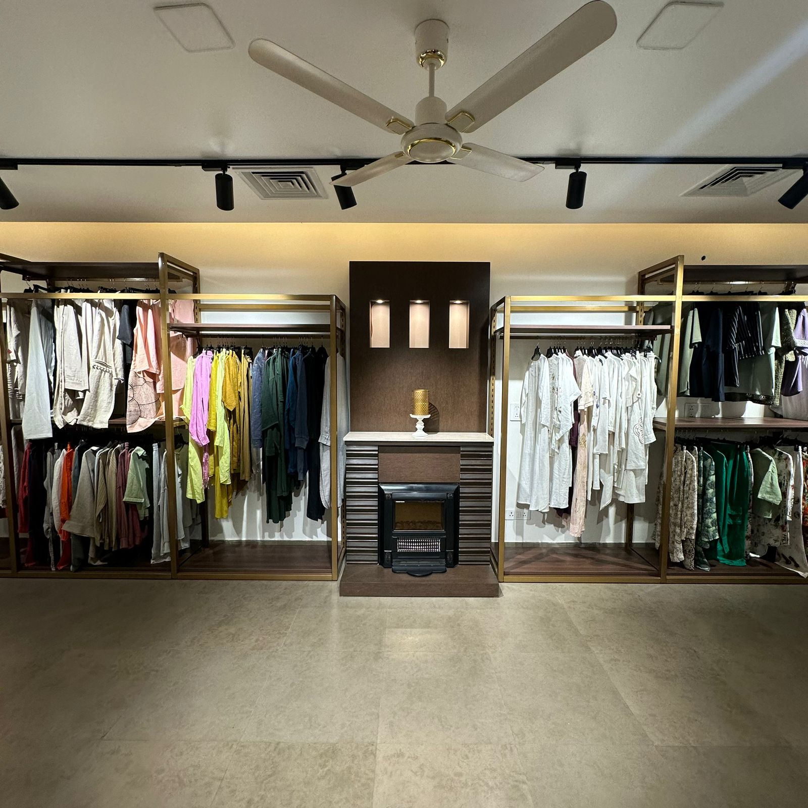 Clothes and I Studio